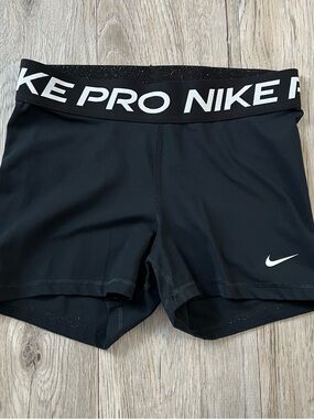 Nike Black Dri-FIT Performance Waistband Shorts